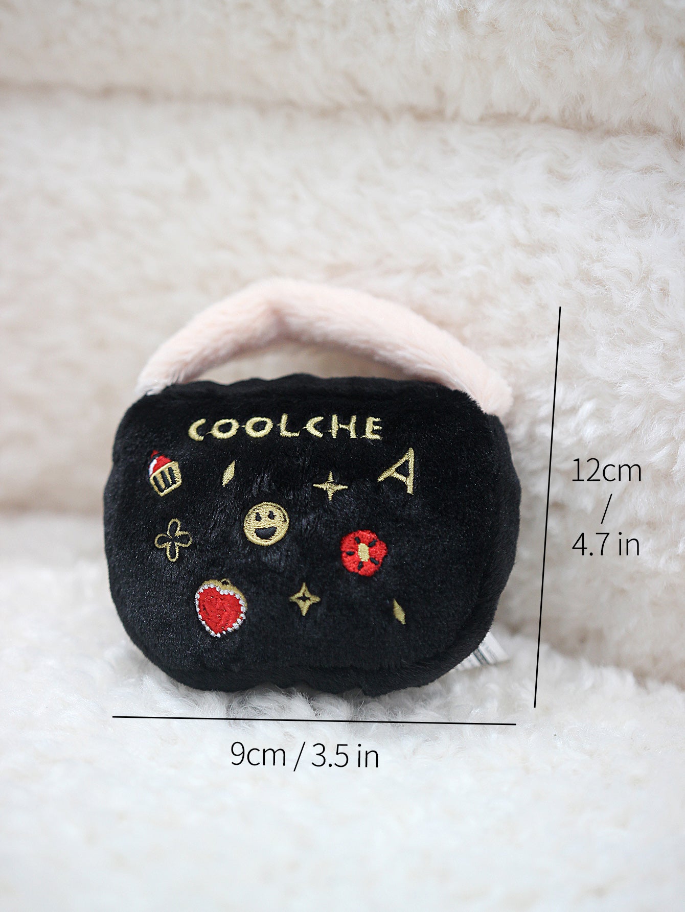 ๐ Stylish Plush Toy Set โ Playful & Fun for Trendy Pups