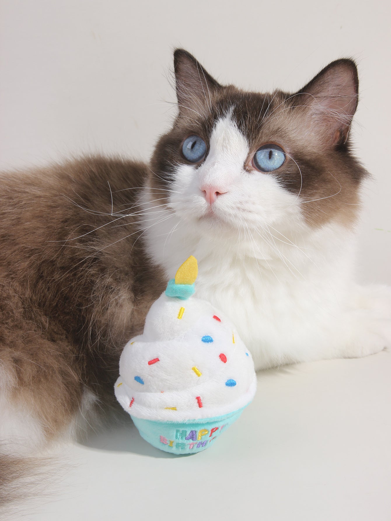 ๐ Birthday Cupcake Plush Toy Set (2-Pack) โ Blue & Pink โ Celebrate in Style!