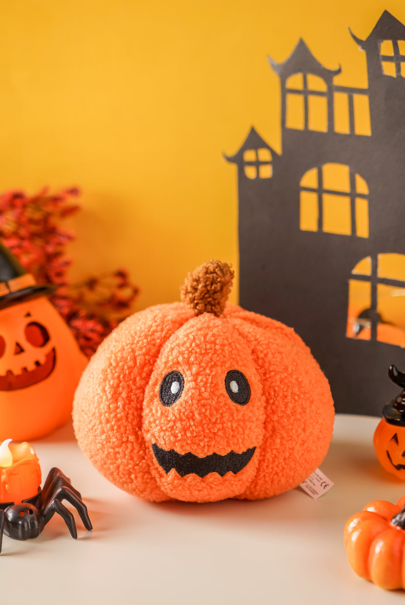 🎃 Halloween Pumpkin Plush Toy for Pets – Spooky Cuddles Await! 🐾